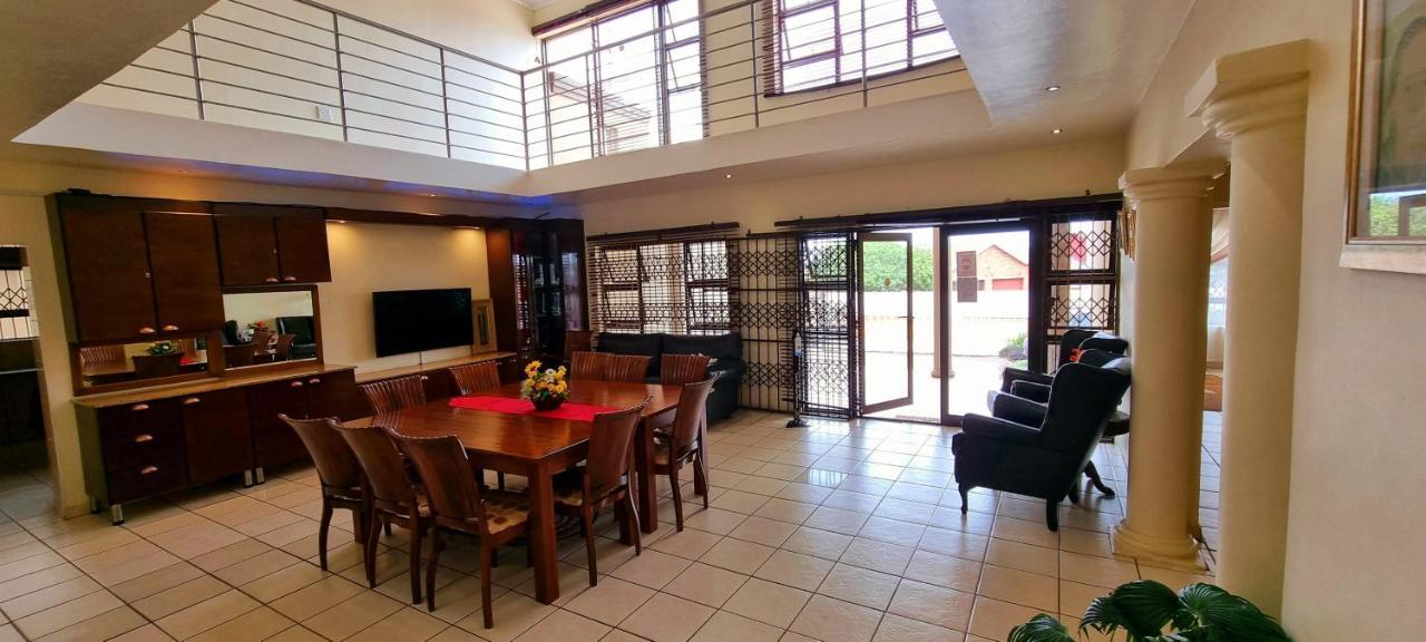 Asda Guesthouse Mogwase Luaran gambar